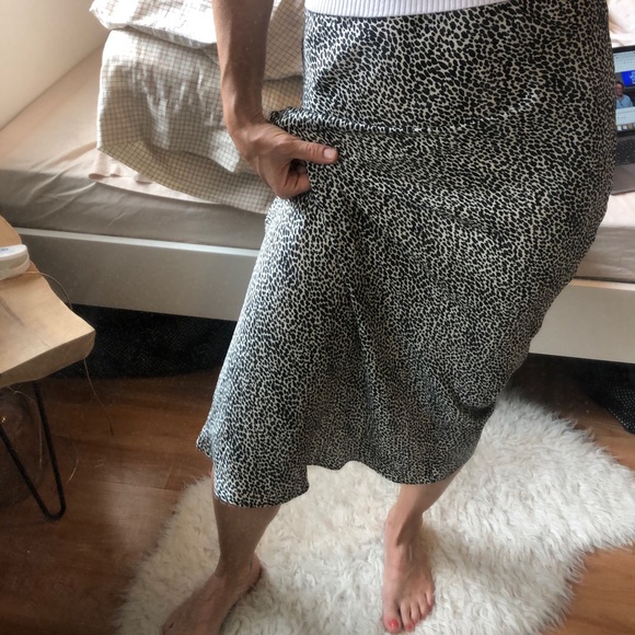 animal print skirt - Picture 4 of 6